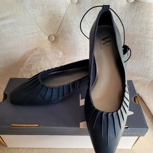 Worthington black shoes